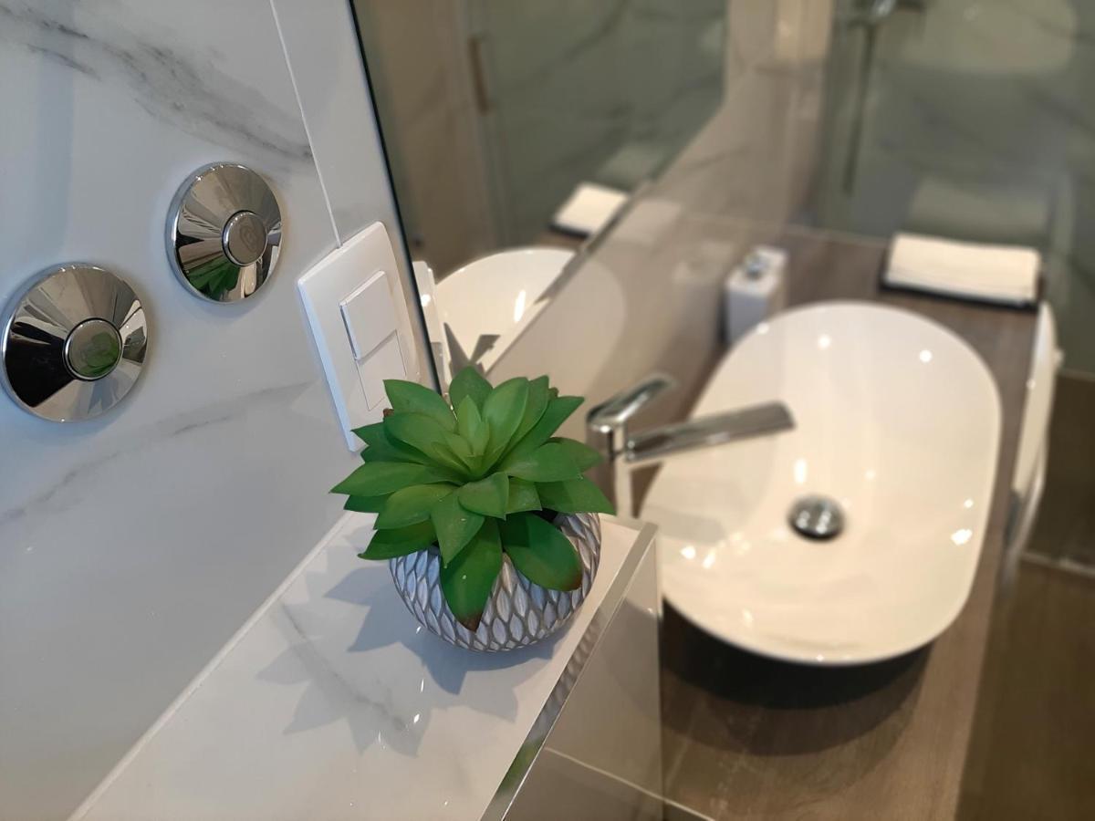 Perimar Luxury Apartments And Rooms Split Center エクステリア 写真